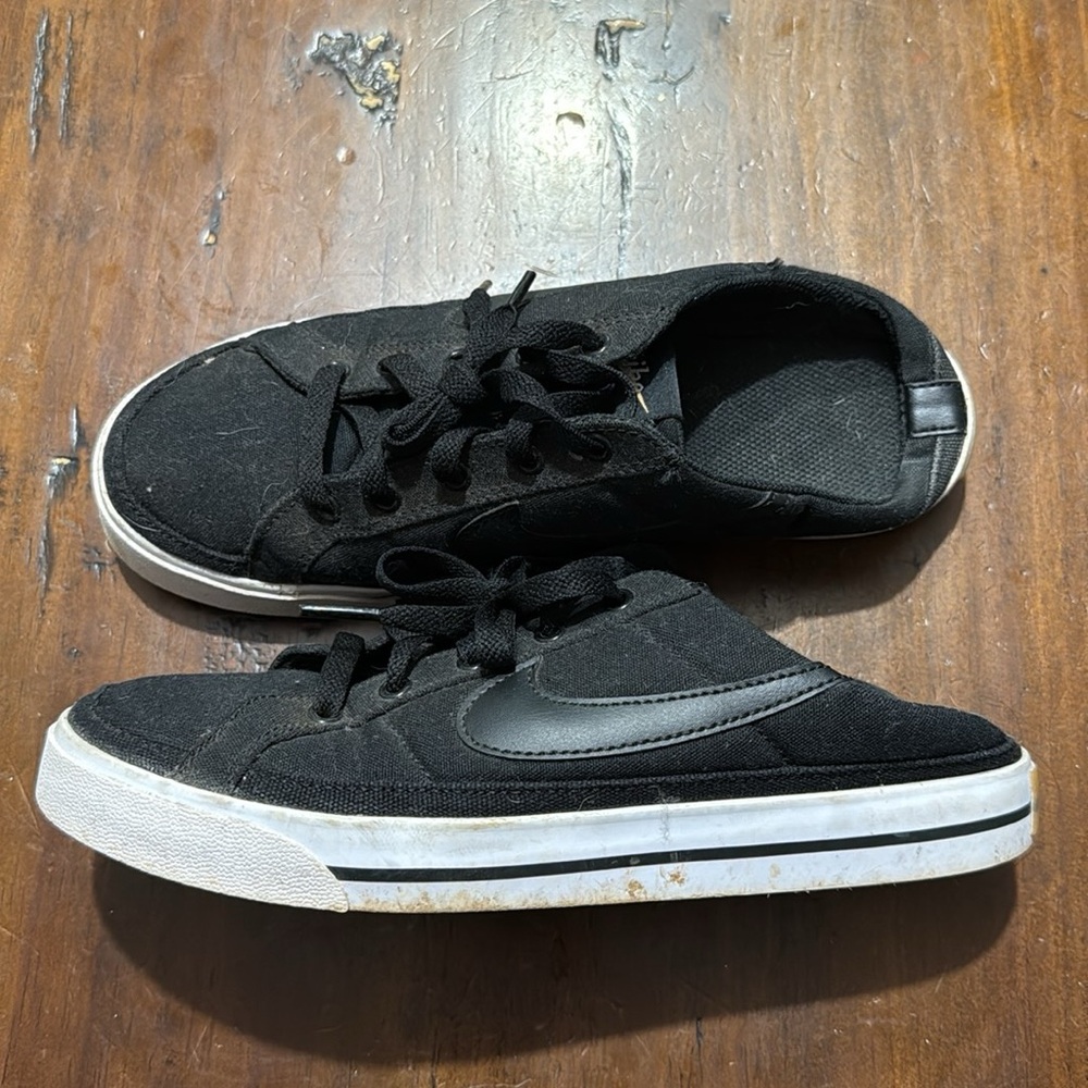 Nike Black and White Classic Sneakers